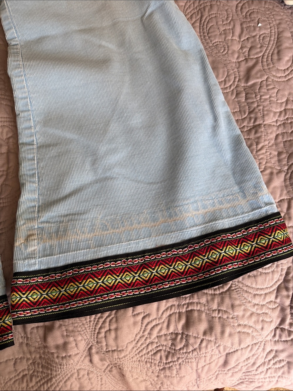 Vintage Dittos Light Blue corduroy Wide-Leg Jeans with Embroidered Cuff size 28 - Picture 8 of 8